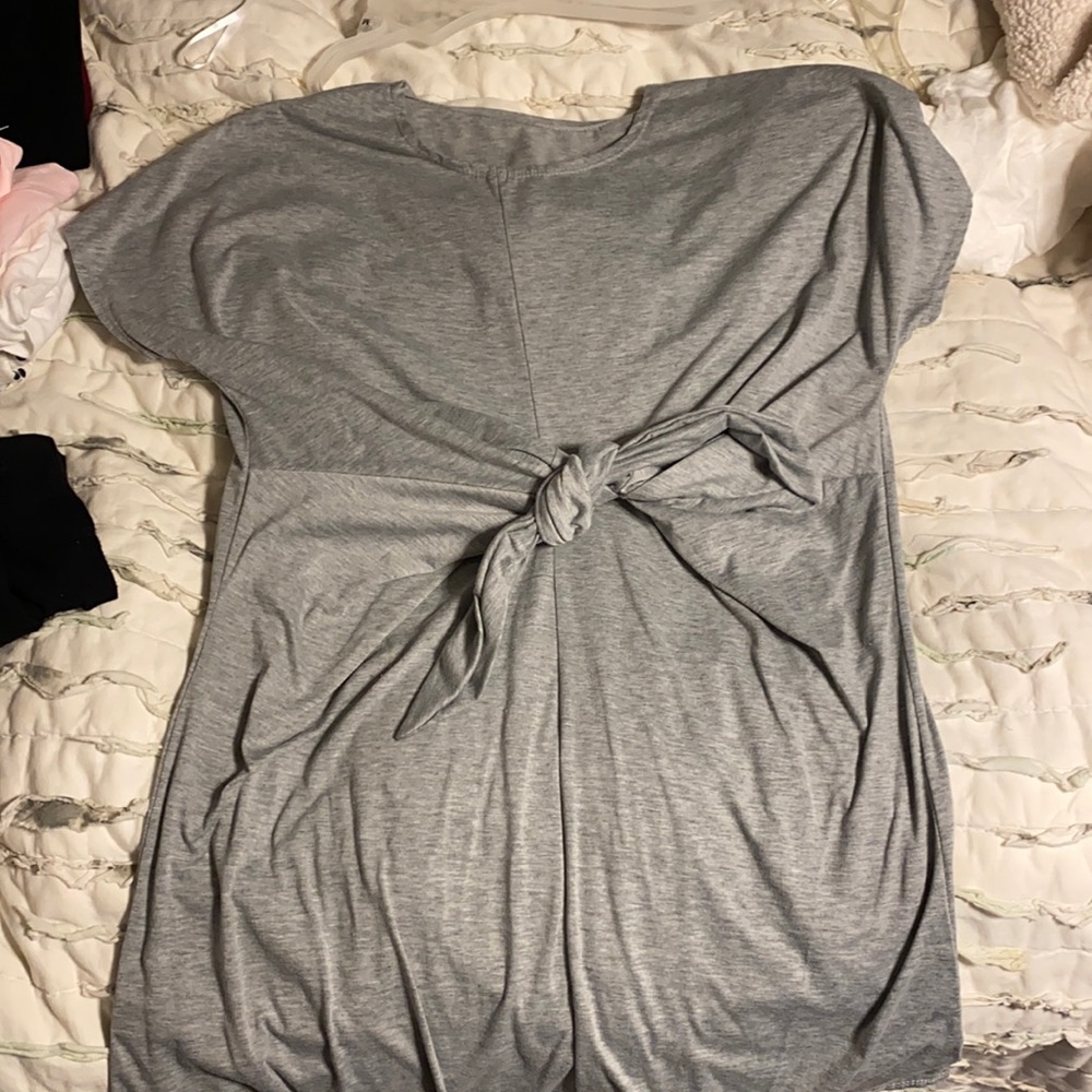 Amazon Brand- Size L- grey tie dress